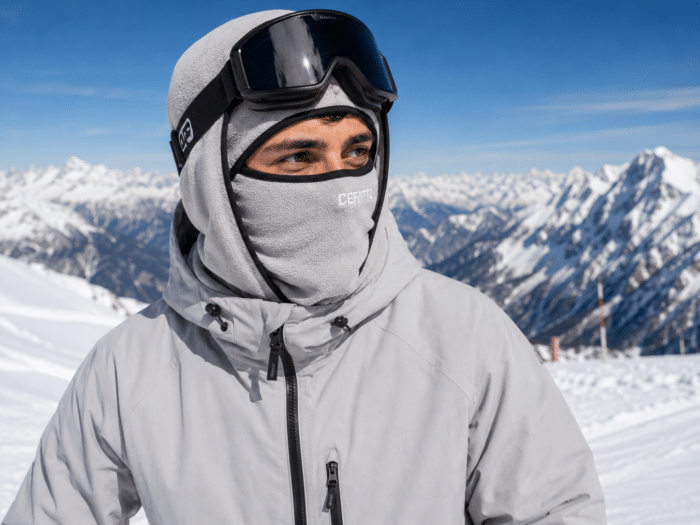 cagoule polaire gris clair