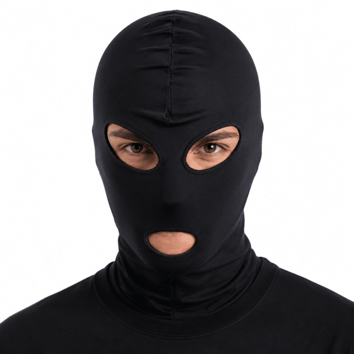 Cagoule 3 trous