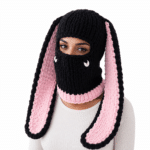 cagoule lapin noir rose